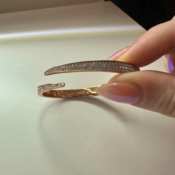 Michael Kors Rose Gold Tone Watch and Bracelet Set - Picture 4 of 4